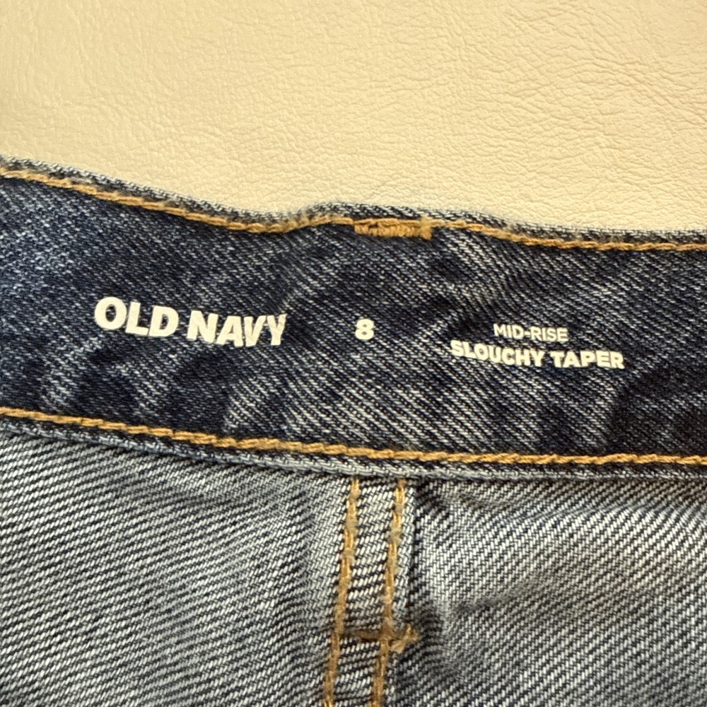 NWT Old Navy Mid-Rise Slouchy Taper Ankle Jeans Size 8 New with Tags - Picture 7 of 10